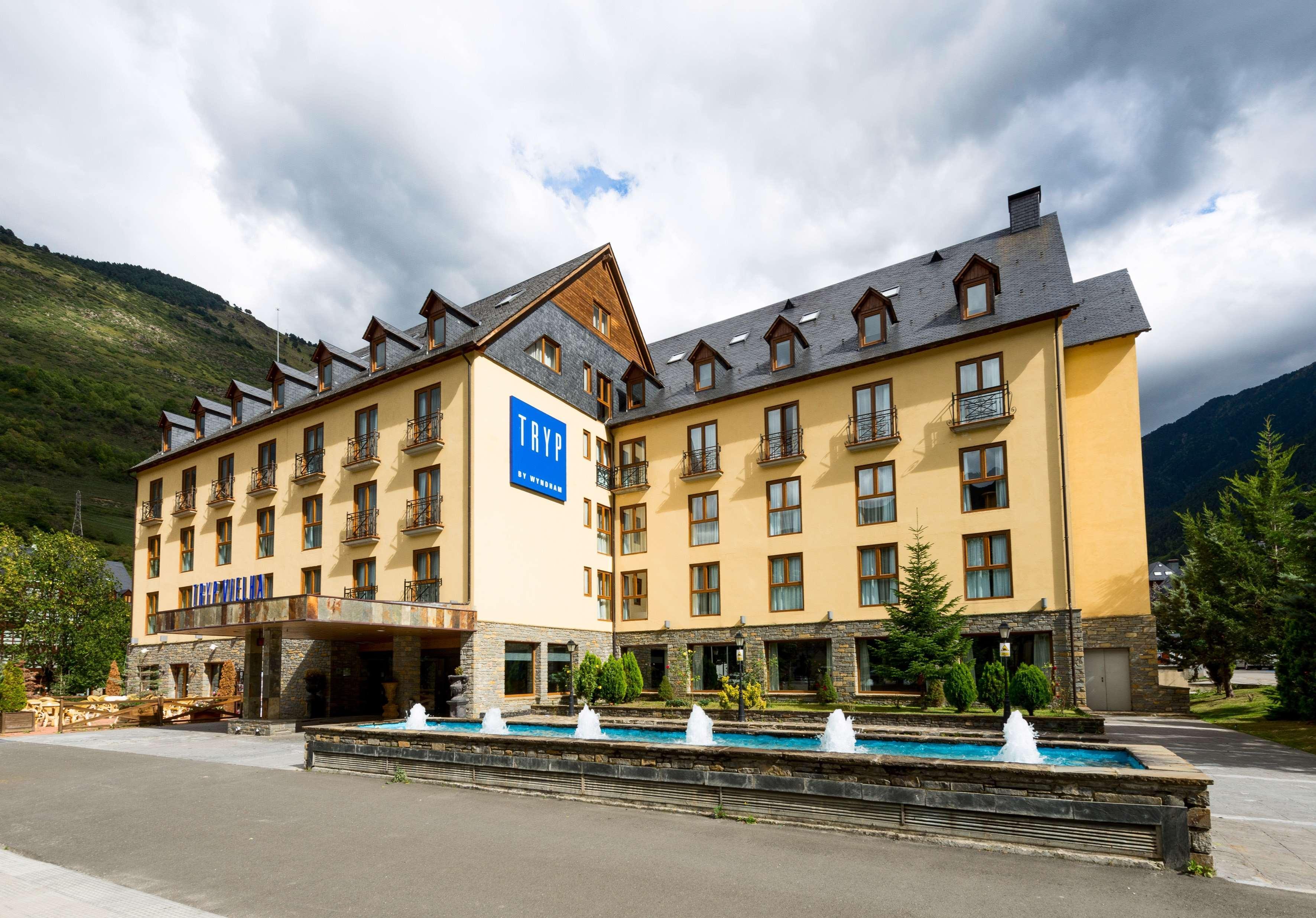 Hotel Vielha Val D'Aran, Affiliated By Melia Dış mekan fotoğraf