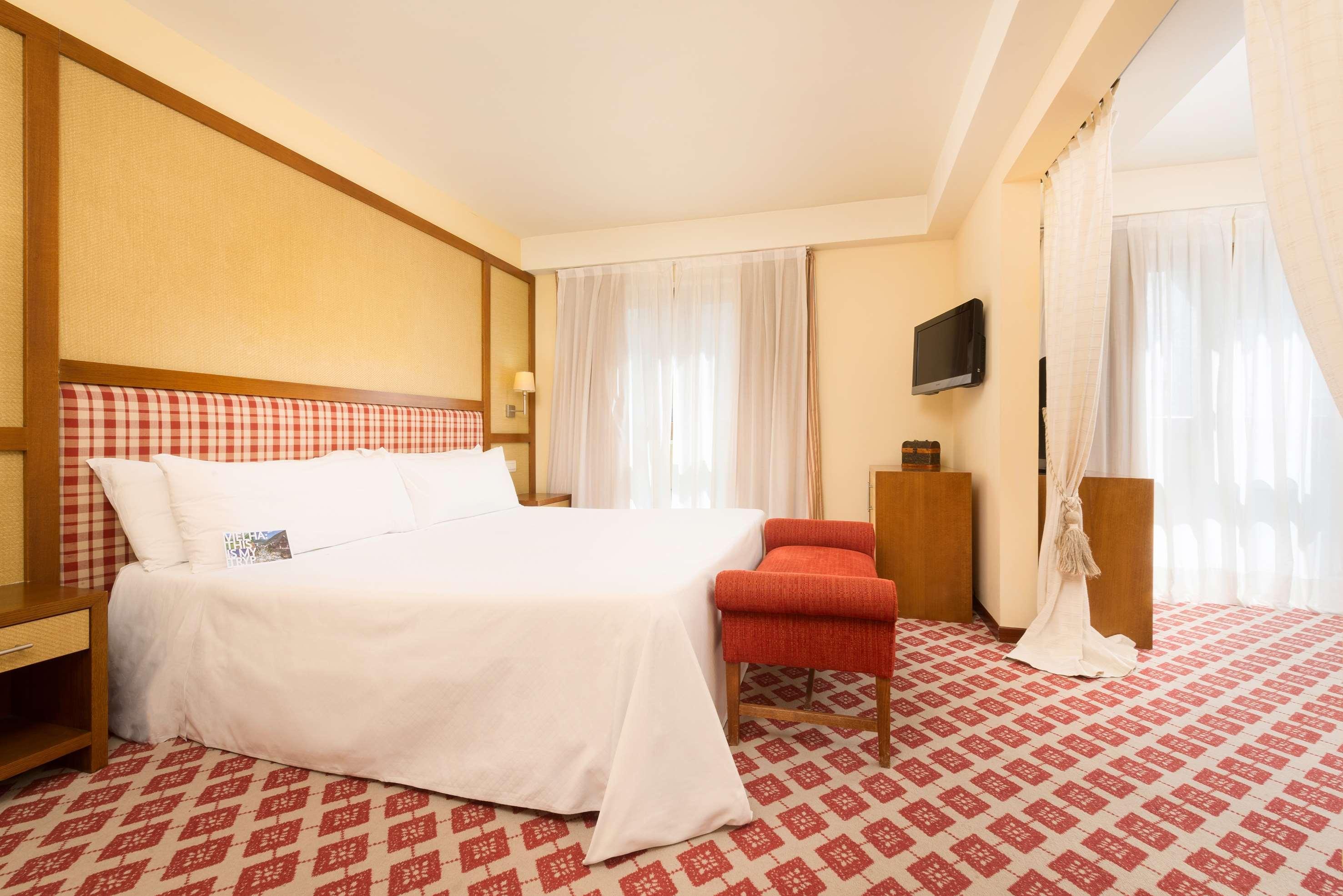 Hotel Vielha Val D'Aran, Affiliated By Melia Dış mekan fotoğraf