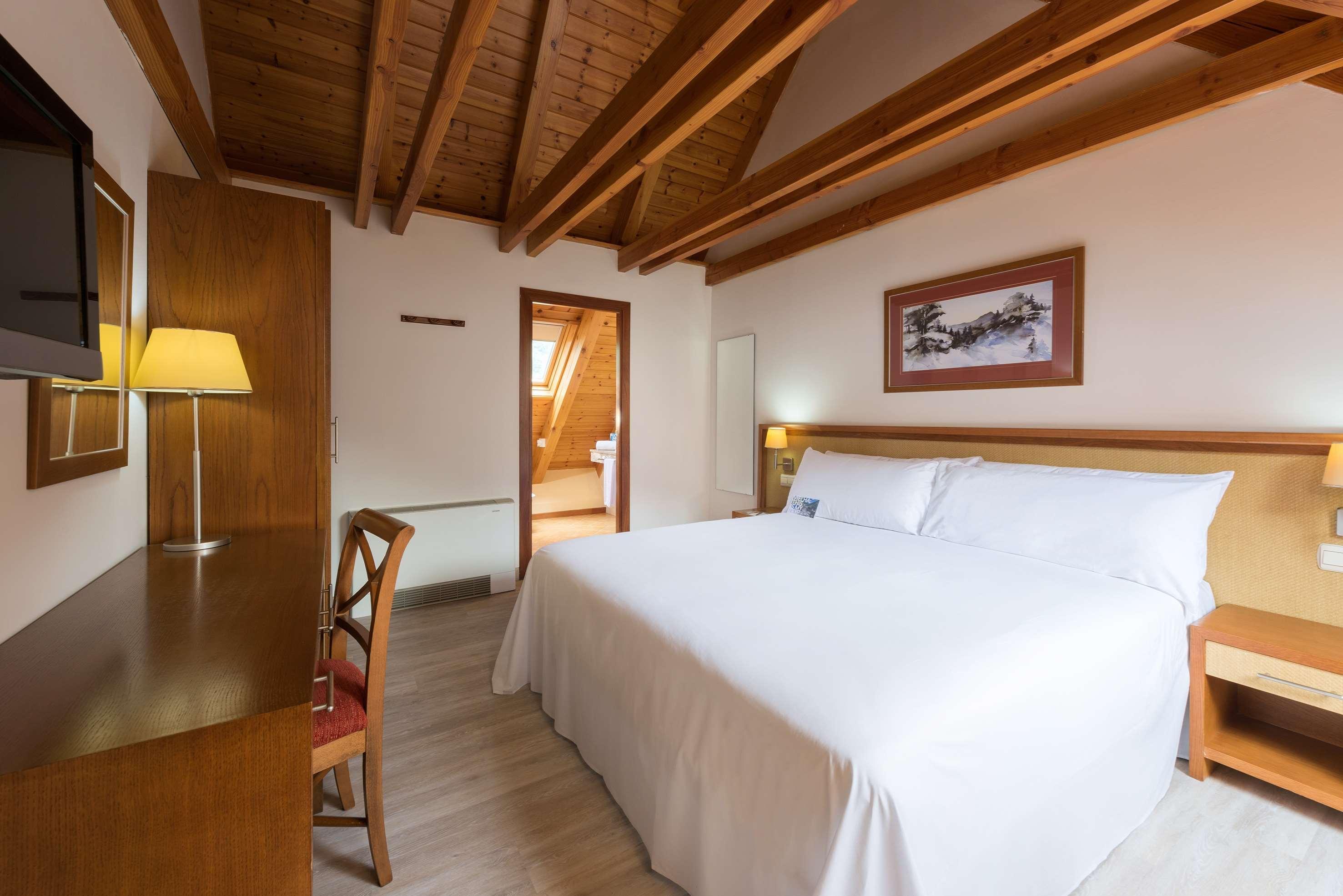 Hotel Vielha Val D'Aran, Affiliated By Melia Dış mekan fotoğraf
